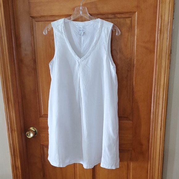 Nicole Miller Dresses & Skirts - Nicole Miller New York Lined Linen Dress/Top White Sz S